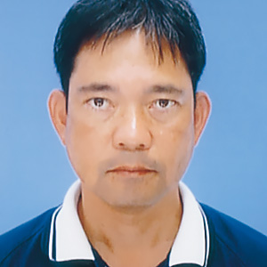 沖縄県名護市立東江小学校 友利義明